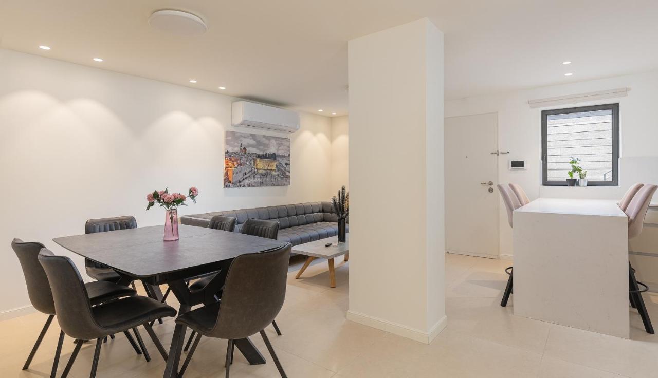 The Pearl Of Nachlaot Apartments Jerusalem Exterior foto