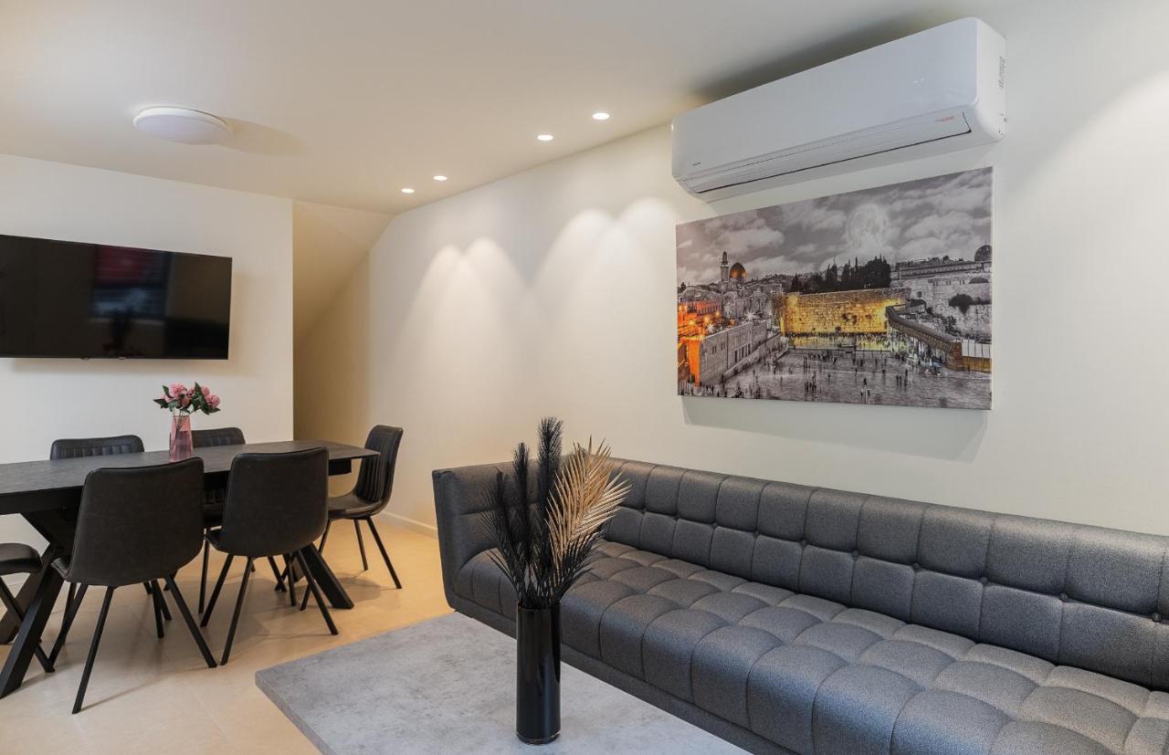 The Pearl Of Nachlaot Apartments Jerusalem Exterior foto