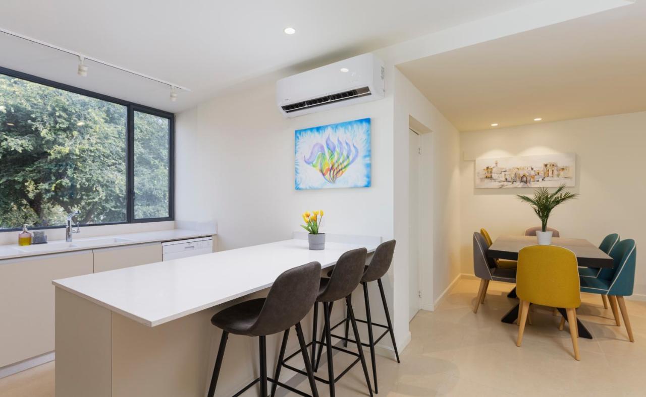 The Pearl Of Nachlaot Apartments Jerusalem Exterior foto