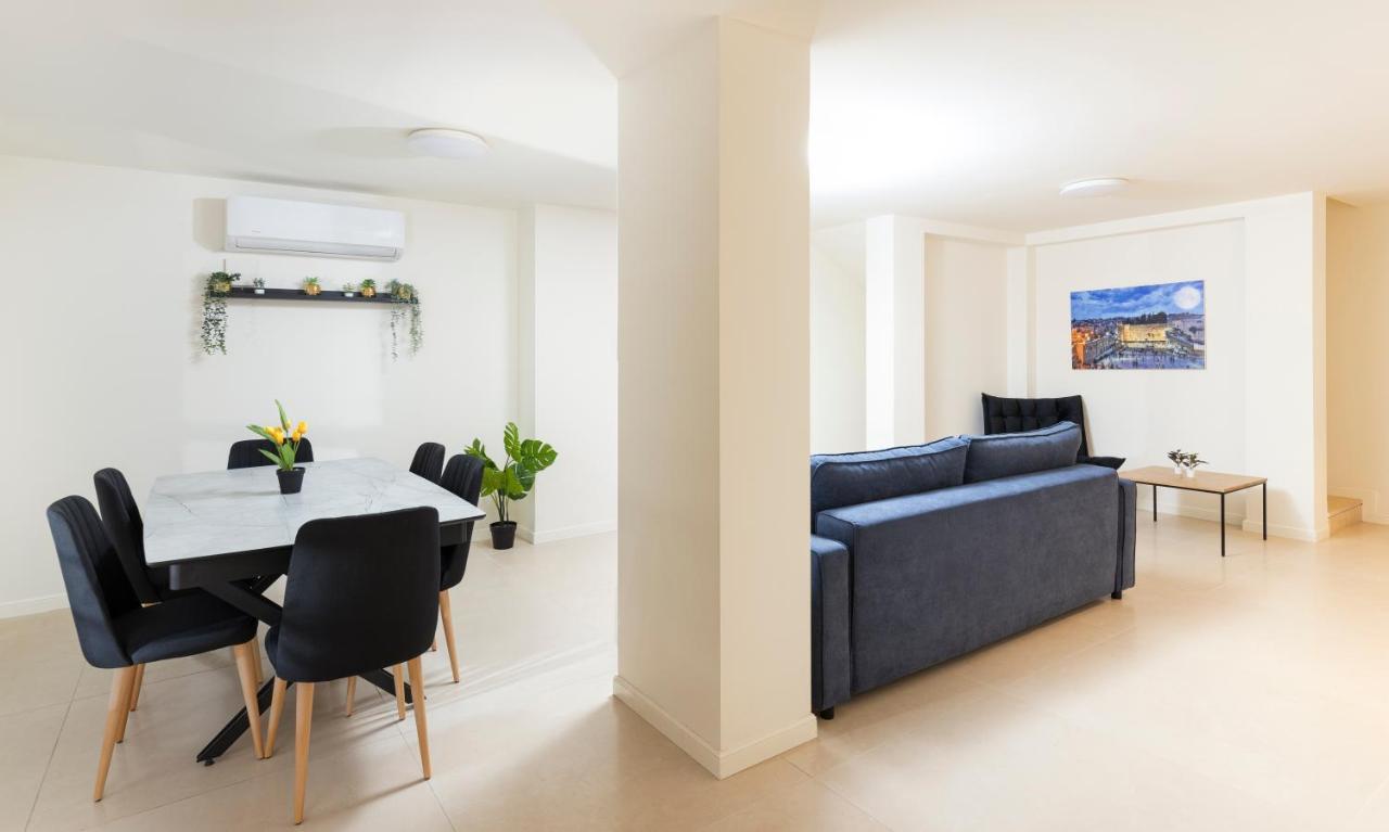 The Pearl Of Nachlaot Apartments Jerusalem Exterior foto