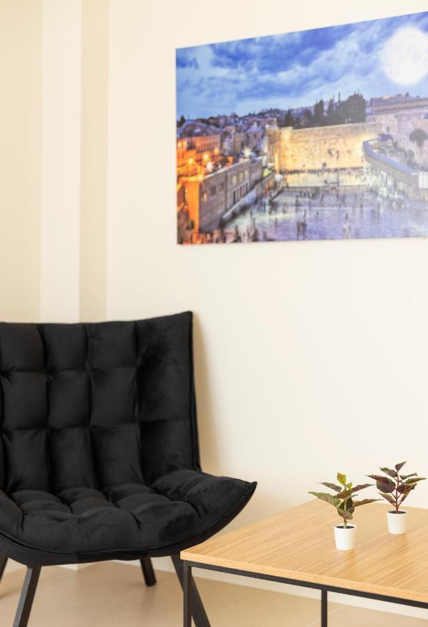 The Pearl Of Nachlaot Apartments Jerusalem Exterior foto