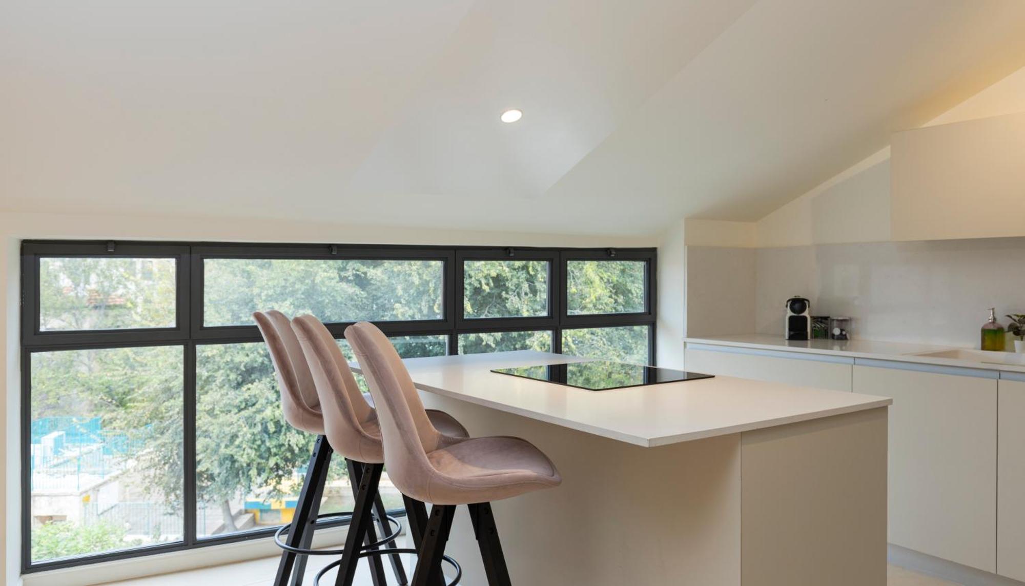 The Pearl Of Nachlaot Apartments Jerusalem Zimmer foto