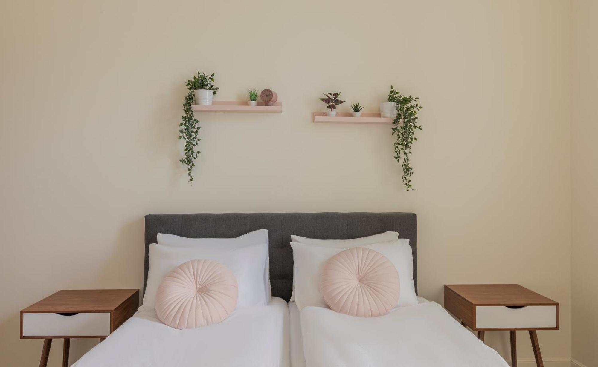 The Pearl Of Nachlaot Apartments Jerusalem Zimmer foto